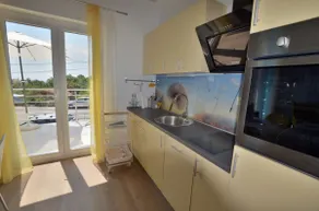 Apartamento vacacional totalmente equipado con barbacoa y terraza | Vistas al mar - Image 5