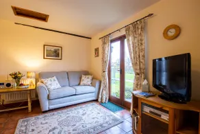 Bell Cottage - Barn Conversion in Suffolk - Image 2