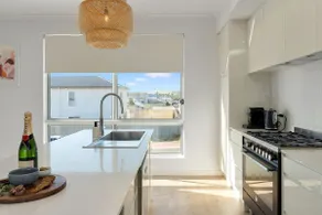 House at Normanville-Pets-Wifi-Pizza-Views-10 ppl - Image 5