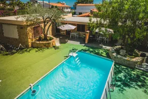 Studio apartment with pool, 5-minute walk from the sea - Image 5