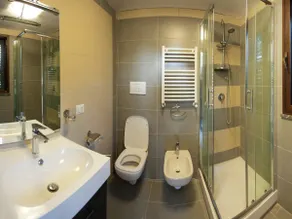 Studio apartment with pool, 5-minute walk from the sea - Image 4