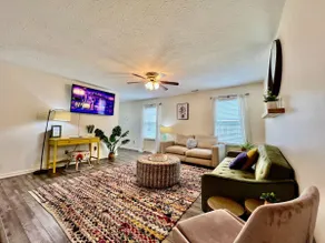 Bailee's House in Monroe - Fast wifi, cable, more - Image 3