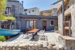 Skiff - Transformed studio on the water's edge - Image 4