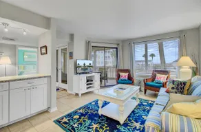 103 H Tidewater by Avantstay Walk to Beach Community Pool - Image 2