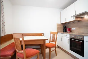 Cozy 2-room apartment with balcony in the city center, Seilergasse - Image 2