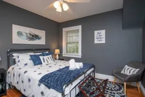 Hillcrest Hideaway~ Charming 3BR + Private Cottage - Image 2