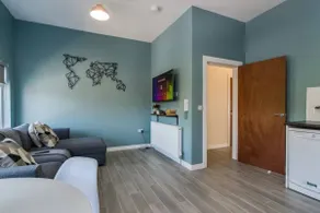 Wellington Park Boutique Apartments - Image 3