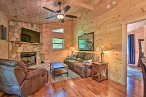 Custom Mtn Cabin by Hiking/Motorcycle Routes! - Image 4