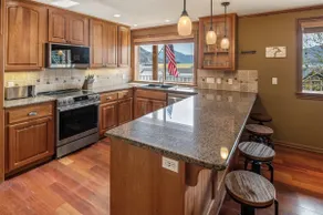 Pet Friendly Bayview Condo | Stay monthly & longer - Image 3