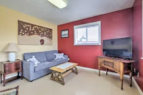 Waldport Townhome w/ Dog Run on Alsea Bay! - Image 4