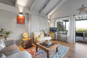 Martha's Villa - panoramic, peaceful location - Image 2
