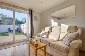 2 Bed in Newton oc-bow124 - Image 4