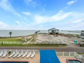 Heavenly Hill | Pet Friendly, Private Balcony! - Image 3