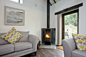 The Barn in Lanhydrock, Bodmin - Image 3