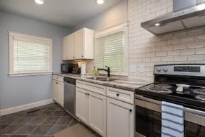 Luxurious, Historic 4BR Home in Downtown Winston - Image 4