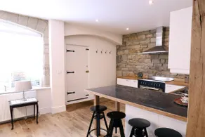 Stable Cottage - Free Breakfast - Sleeps 4 Pateley - Image 2