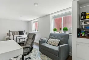 The Lily Suite: better than a hotel, free laundry - Image 2
