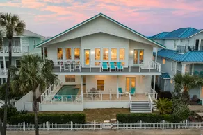 Magnifique Beach House à Destin à Quelques pas de la Plage Avec Piscine Privée! Reserve Maintenant! - Image 2