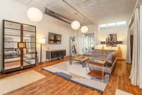 High-Design Downtown Loft - Image 3
