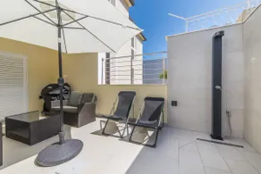 Apartments Ema-Comfort Two Bedroom Apartment with Sea View  Fancy - Image 5