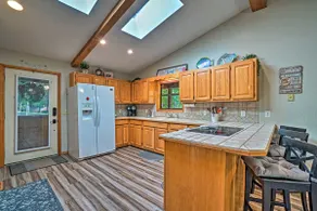 Home w/ Large Deck on Table Rock Lake! - Image 4