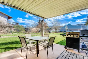 La Verkin Home w/ Yard, Covered Patio & Grill - Image 2