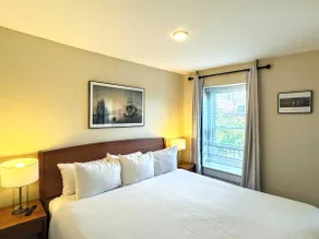 Copley House 1 Bedroom Suite - Image 3