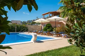 Villa Antura with private heated 50sqm pool, 3 bedrooms, 3 bathrooms, and gym - Image 4