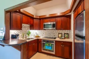 Romantic beachfront resort, updated inside! - Image 5