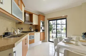 Gorgeous Beach Apartment - Checkinhome - Image 5
