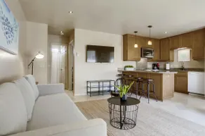 Hottest Neighborhood! Walk to Beach! - Image 4