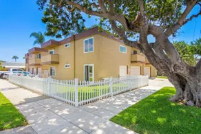 Hottest Neighborhood! Walk to Beach! - Image 5