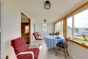 NY! Waterfront Cottage - 17 Mi til Acadia Ntnl Pk! - Image 4
