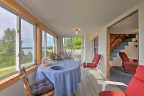 NY! Waterfront Cottage - 17 Mi til Acadia Ntnl Pk! - Image 3