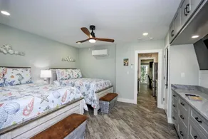 Classic Sanibel Escape Colony Inn 11 - Image 4