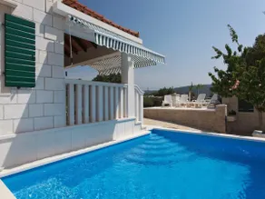 Villa Girasole - Two Bedroom Villa with Pool - Image 5