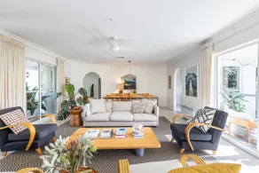 Celeste, 26 Bonito Street - Tranquil, Stylish & Pet friendly - Image 3