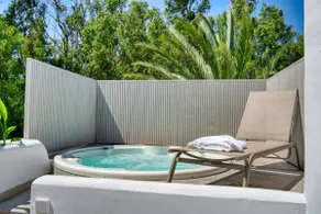1081 Beachfront Penthouse Jacuzzi Roofterace Lounge wifi - Image 2