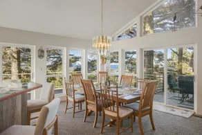 Cape Meares 4BR | King Bed | Close to Beach - Image 2