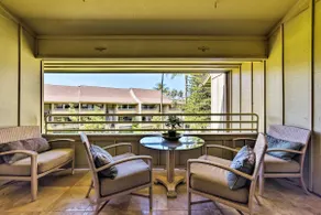 Lanai & Steps to Beach! Stunning South Maui Condo - Image 2