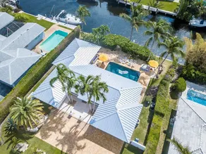 Location Location! JUST LISTED Delray Beach Tropic Paradise w / Pool-Intercoastal! - Image 5