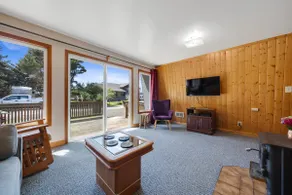 Cottage by the Sea Nedonna Beach Getaway - Image 5