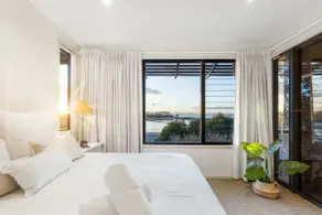 Currumbin Beachside Retreat - Image 4