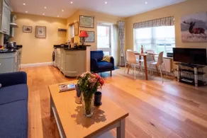 4 Wards Place, Aldeburgh - Image 2