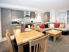 luxury pet frendly apartment - No Parking - Image 2