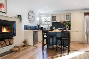 Birch House - Family & Pet Friendly with Free Wifi - Image 5