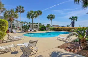 Awesome New Oceanfront Beach Club Villa Notering Nyrenoveret, $ 250 kredit for strandudstyr, Sportskort inkluderet! - Image 2