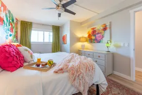Ny notering!  Beachfront * 1 BR 1. 5 Bath * Strandstolservice ingår! Ombyggda! - Image 5
