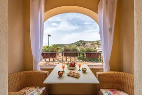 Holiday Home 'Raggio Di Luna 2' with Private Terrace, Wi-Fi and Air Conditioning - Image 4