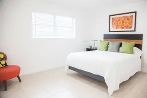 Buena Vista-Miami Designer Apartment # 3 - Image 2
